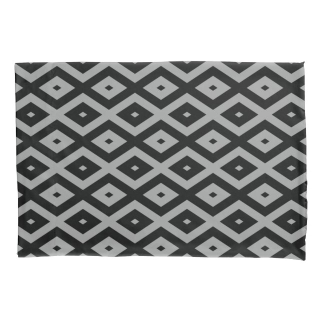 Grey and black diamond pattern pillowcase (Front)