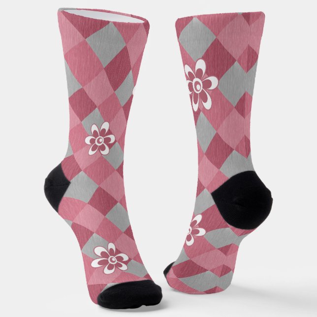 Grey and pink plaid with chamomile flowers socks (Angled)