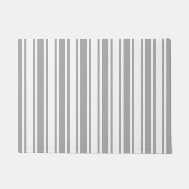 Grey and white candy stripes doormat (Front)