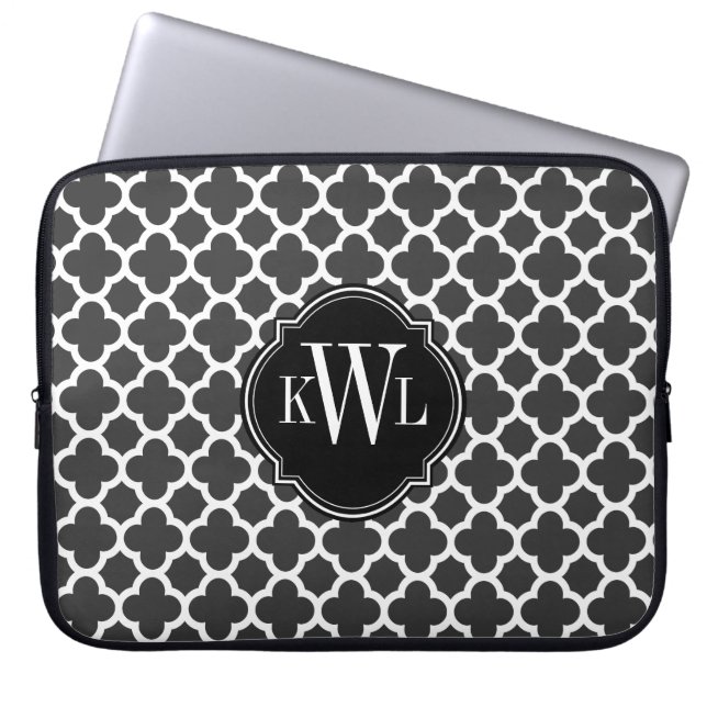 Grey and White Quatrefoil Pattern Monogram Laptop Sleeve (Front)