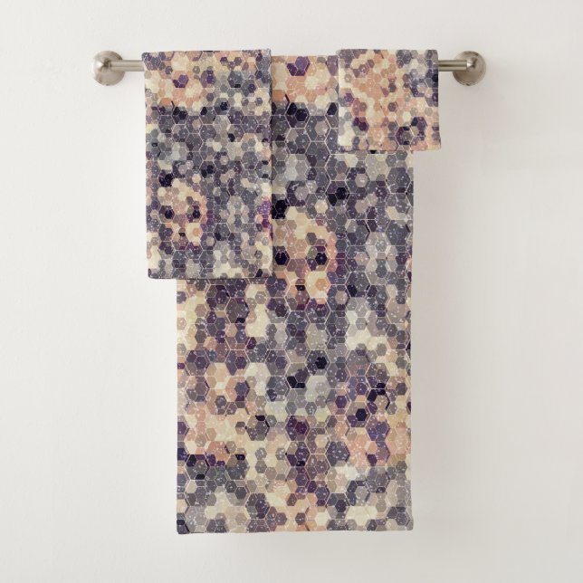 Grey, beige geometric   bath towel set (Insitu)