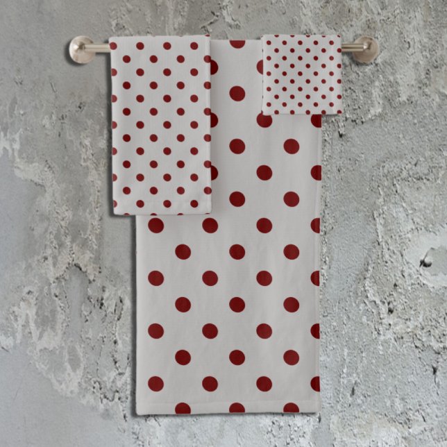 Grey Burgundy Polka Dot Bath Towel Set (Creator Uploaded)
