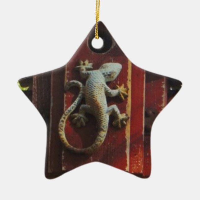 grey lizard on worn wood ceramic tree decoration (Front)