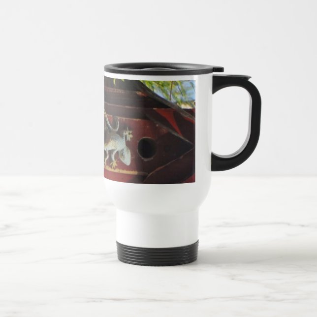 grey lizard on worn wood travel mug (Right)
