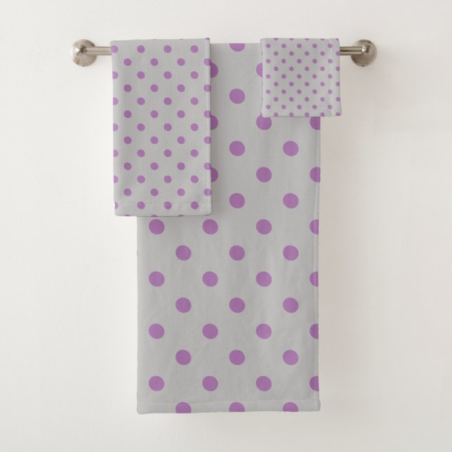 Grey Purple Polka Dot Bath Towel Set (Insitu)
