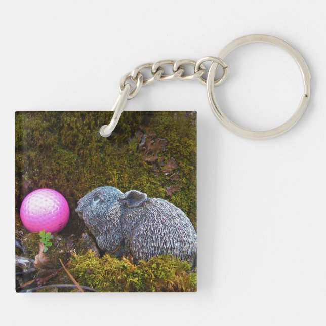 Grey rabbit / bunny and pink golf ball key ring (Back)