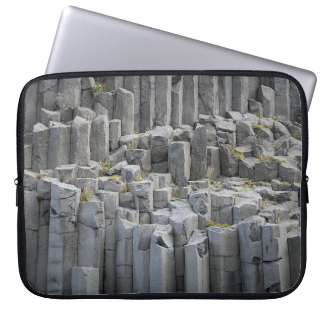 Grey rock formation laptop sleeve (Front)