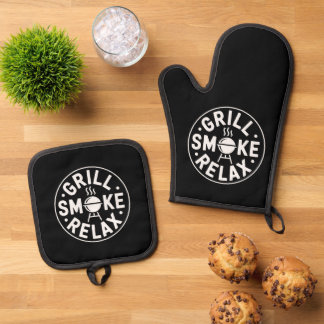 Grill Smoke Relax BBQ Quote Oven Mitt & Pot Holder Set