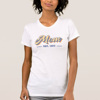 Groovy 70s Script Mum Established T-Shirt