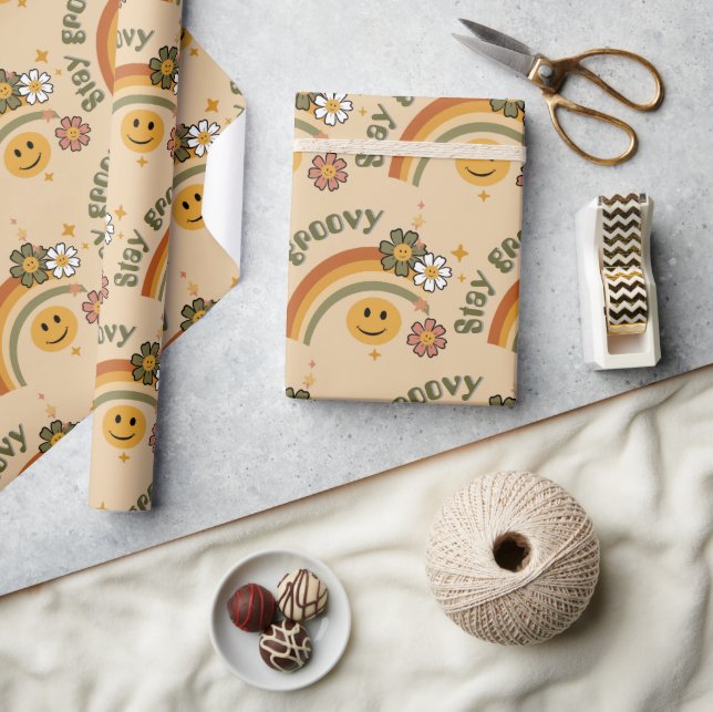 Groovy Birthday Retro Wrapping Paper (Crafts)