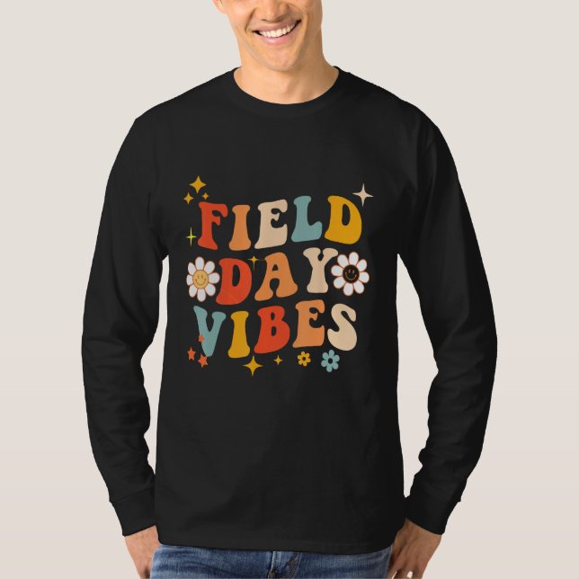 Groovy Field Day 2023  Field Day Vibes Teacher 2 T-Shirt (Front)