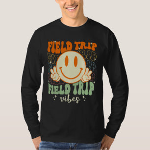 Groovy Field Day 2023  Field Day Vibes Teacher Boy T-Shirt