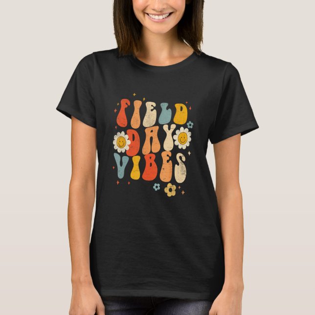 Groovy Field Day 2023 Funny Field Day Vibes Teache T-Shirt (Front)