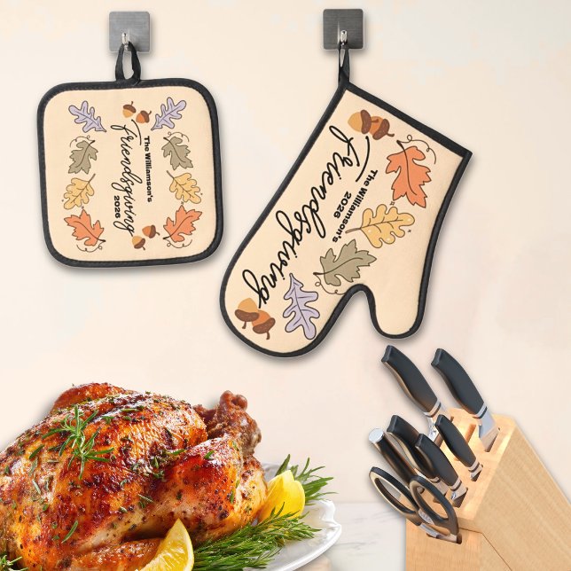 Groovy Friendsgiving Oven Mitt & Pot Holder Set (Creator Uploaded)