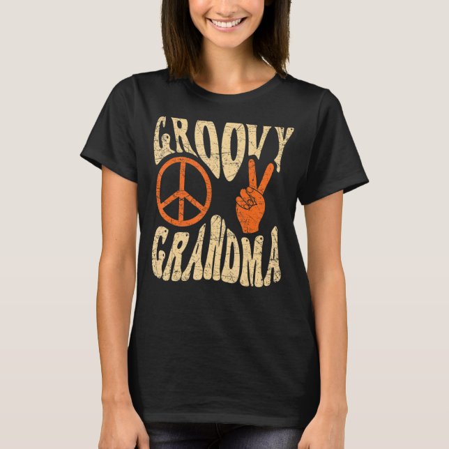 Groovy Grandma 70s Aesthetic Nostalgia 1970's Retr T-Shirt (Front)
