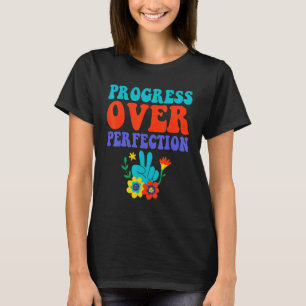 Groovy Growth Mindset Teachers Back To School Prog T-Shirt