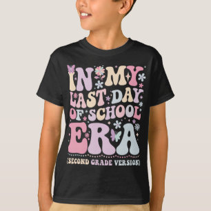 Groovy In My Last Day Of School Era Second Grade T T-Shirt