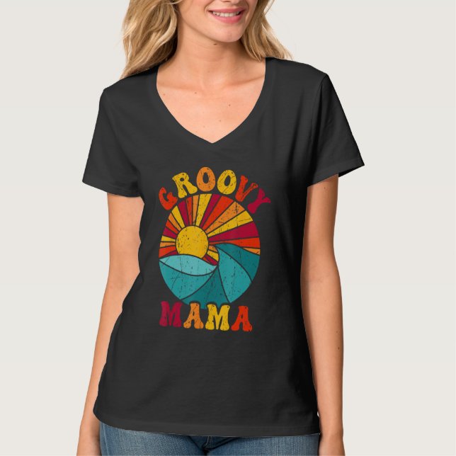 Groovy Mama 70s Aesthetic Nostalgia 1970 s Retro M T-Shirt (Front)