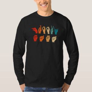 Groovy Mama ASL 70s Aesthetic 1970's Retro Mom Sig T-Shirt