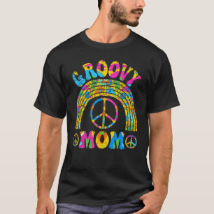 Groovy Mum 70s Aesthetic Nostalgia 1970's Retro Mo T-Shirt