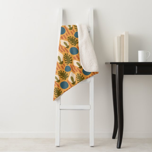 Groovy Retro Floral  Sherpa Blanket (In Situ)