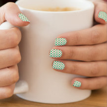 Groovy Retro Green and White Chequered