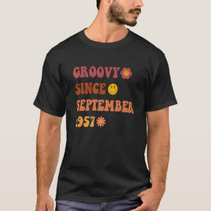 Groovy Since September 1957 Retro Groovy 65 Year O T-Shirt