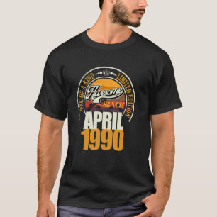Großartig seit April 1990 35th Birthday Saying 35 T-Shirt