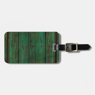 grundgy worn wood background luggage tag