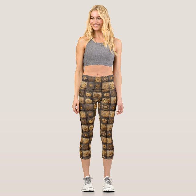 Grunge Rustic Steampunk Clock (15) Capri Leggings (Front)