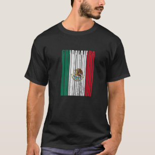 Guadalajara México con Águila Mexicana   T-Shirt
