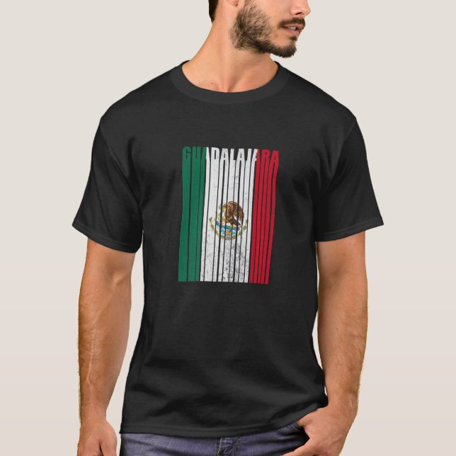 Guadalajara México con Águila Mexicana   T-Shirt (Front)
