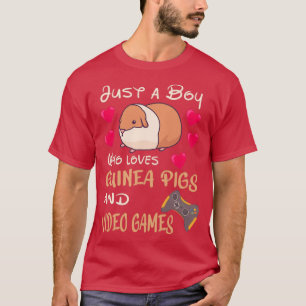 GUINEA PIG Love Guinea Pigs and Video Games  (2)  T-Shirt