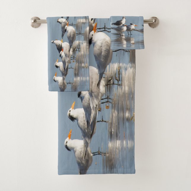 Gulls at the beach bath towel set (Insitu)