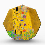 Gustav Klimt The Kiss Acrylic Award<br><div class="desc">The Kiss painted by Gustav Klimt.</div>