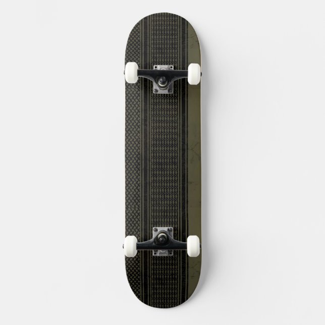H01 SKATEBOARD (Front)