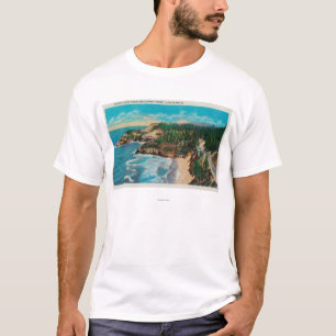 Hacenta Head Lighthouse and Cape PerpetuaCoast T-Shirt
