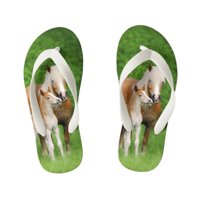 Haflinger Horse Cute Baby Foal Kiss Mum Pony  Kids Kid's Jandals (Footbed)