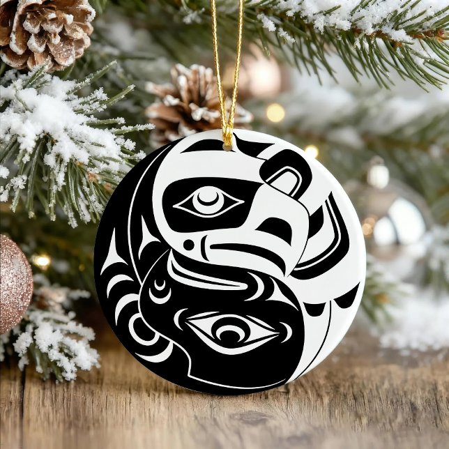 Haida Thunderbird Black And White Eagle Circle Ceramic Tree Decoration (Creator Uploaded)