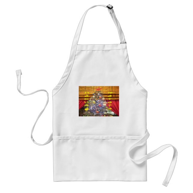 Hakuna Matata Merry Christmas & a Happy New Year.p Standard Apron (Front)