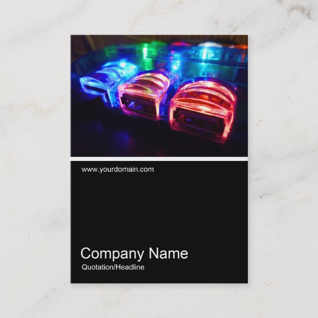 Half&Half Photo 0207 - Cool USB II Business Card (Front)