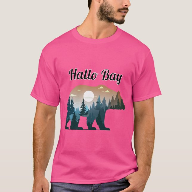 Hallo Bay Bear Silhouette with Forest Landscape in T-Shirt (Front)