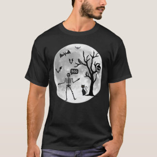 halloween 2023 bat skeleton design T-Shirt