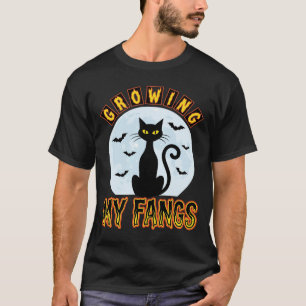 Halloween Black Cat Growing My Fangs Design T-Shirt