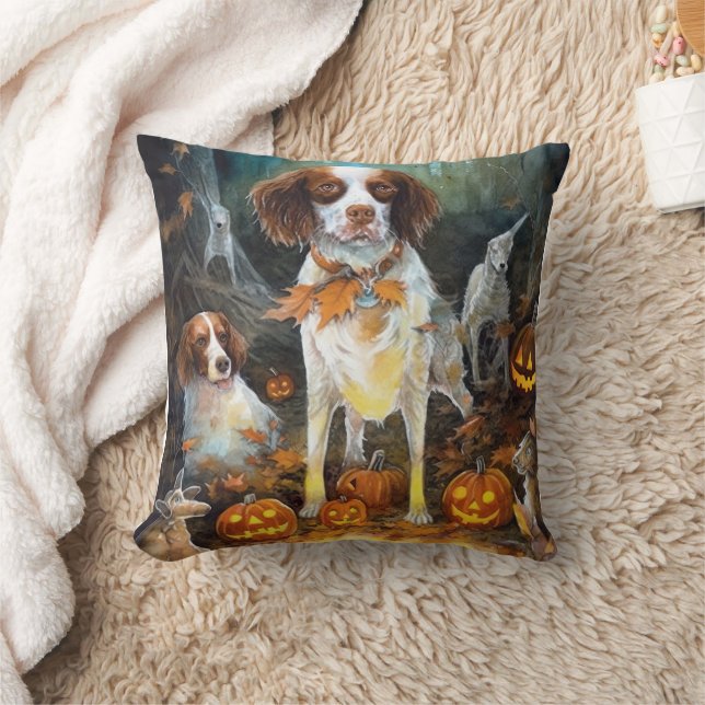 Halloween Brittany Spaniel With Pumpkins Scary Cushion (Blanket)