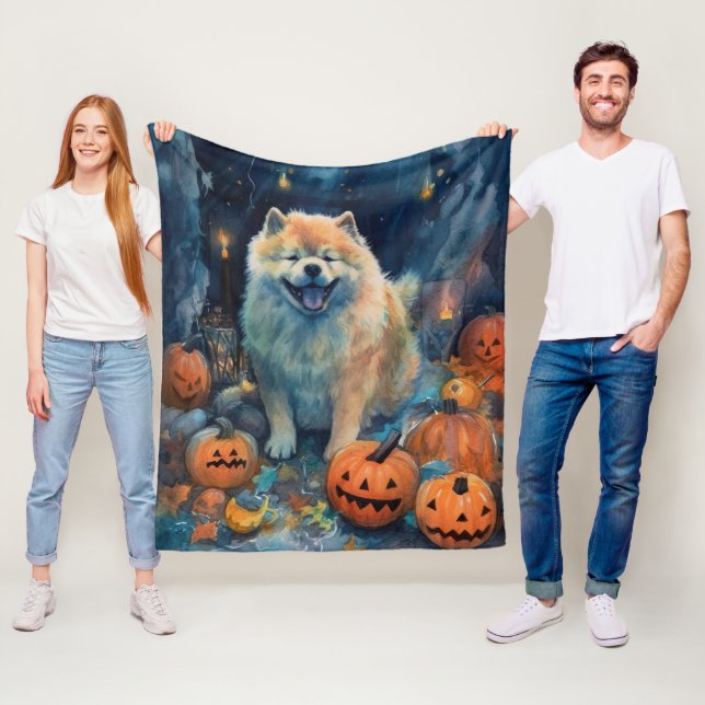 Halloween Chow Chow With Pumpkins Scary  Fleece Blanket (In Situ)