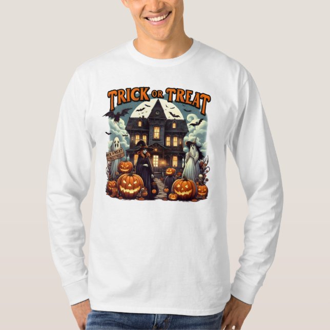 Halloween fun with pumpkins and ghosts! T-Shirt (Front)
