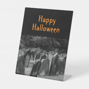 Halloween Graveyard Tombstones   Pedestal Sign