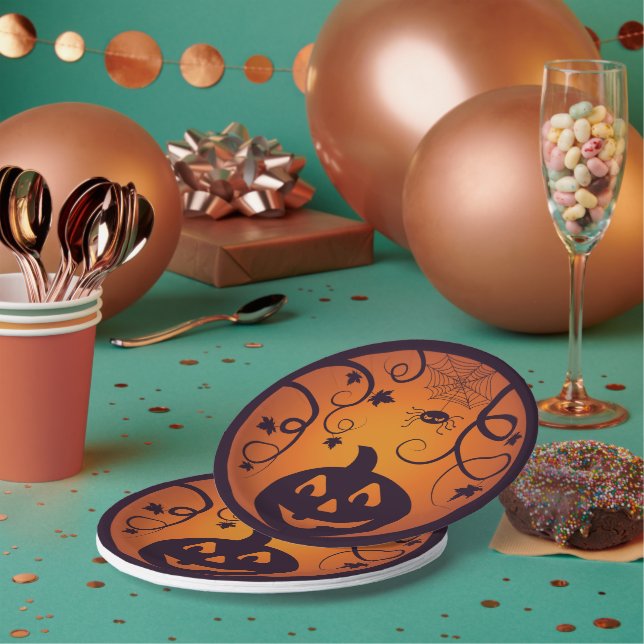 Halloween Jack o lantern pumpkin face and spider Paper Plate (Multi)