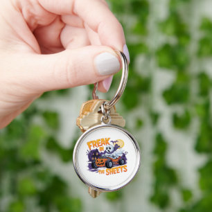 HALLOWEEN MONSTER IN THE BED SHEET KEY RING